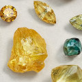 Are there diamonds of different sizes to paint with diamonds?